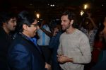 Hrithik Roshan at Vashu Bhagnani_s bash who completes 25 years in movie world in Marriott, Mumbai on 22nd March 2014 (206)_532ec18492d08.JPG
