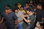 Aamir Khan, Sharman Joshi at Khar Gymkhana sports event in Khar, Mumbai on 23rd March 2014 (84)_533017cd52f9d.JPG