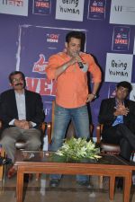 Salman Khan at CNN IBN Veer event in Lalit Hotel, Mumbai on 23rd March 2014 (19)_53301e0b8e6f5.JPG