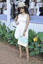Shibani Kashyap at Forbes race in RWITC, Mumbai on 23rd March 2014 (17)_53301c56c4e8a.JPG