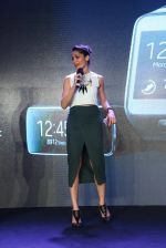 Freida Pinto at Samsung s5 launch in Delhi on 27th March 2014 (91)_533569377721b.JPG