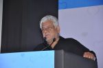 Om Puri at Asian Heart Institute_s Emergency Health Card Launch with Dr. Panda in Mumbai on 28th March 2014 (67)_5336c74adca9e.JPG