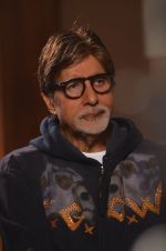 Amitabh Bachchan at Captain Tiao shoot in Mumbai on 1st April 2014 (10)_533be85d6e5f5.JPG