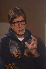 Amitabh Bachchan at Captain Tiao shoot in Mumbai on 1st April 2014 (13)_533be85ec5897.JPG