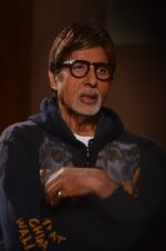 Amitabh Bachchan at Captain Tiao shoot in Mumbai on 1st April 2014 (15)_533be85fa2bde.JPG