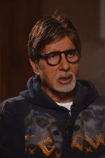 Amitabh Bachchan at Captain Tiao shoot in Mumbai on 1st April 2014 (9)_533be85d0c554.JPG