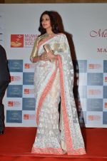 Sonali Bendre at the red carpet for Manish Malhotra Show Men for Mijwan in Mumbai on 1st April 2014  (295)_533bf1a059f85.JPG
