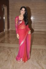 Mahi Gill at Savvy Magazine special issue launch in F Bar, Mumbai on 7th April 2014 (73)_5343a6f1d44d3.JPG
