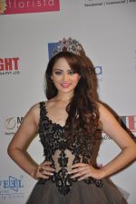 at Femina Miss India red carpet arrivals in YRF, Mumbai on 5th april 2014 (146)_53437572bfd1a.JPG