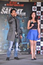 Madalasa Sharma, Rajeev Khandelwal at Samrat and Co trailer launch in Infinity Mall, Mumbai on 11th April 2014 (24)_534a0a530cc00.JPG