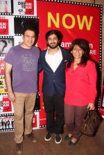 Archana Puran Singh, Parmeet Sethi at the premiere of films by starkids in Lightbox Theatre, Mumbai on 13th April 2014 (11)_534bc9cb72758.JPG