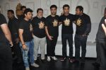 Vikramaditya Motwane, Vijay Singh, Karan Johar, Vikas Bahl, Ranbir Kapoor, Anurag Kashyap at Wrap-up bash of Bombay Velvet in Mumbai on 16th April 2014 (133)_534fafdb5de14.JPG