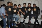 Vikramaditya Motwane, Vijay Singh, Karan Johar, Vikas Bahl, Ranbir Kapoor, Anurag Kashyap at Wrap-up bash of Bombay Velvet in Mumbai on 16th April 2014 (140)_534fafdf809b6.JPG