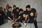 Vikramaditya Motwane, Vijay Singh, Karan Johar, Vikas Bahl, Ranbir Kapoor, Anurag Kashyap at Wrap-up bash of Bombay Velvet in Mumbai on 16th April 2014 (51)_534fafbf5c716.JPG