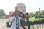 Vivek Oberoi and Spiderman at India Gate Delhi (1)_5351763e9d144.JPG