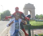 Vivek Oberoi and Spiderman at India Gate Delhi_535175dec4a6f.JPG