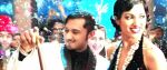 Yo Yo Honey Singh in The XPose movie still (6)_5350c865922bf.jpg