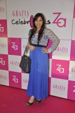 at ZA cosmetics launch in association with Grazia in Mumbai on 17th April 2014 (14)_53516b57c65a0.JPG