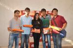 promote 2 states at Go mad over donuts in Mumbai on 17th April 2014 (67)_53517281e784a.jpg