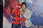 Vivek Oberoi meets Spiderman at PVR, Mumbai on 18th April 2014 (26)_5352138b2673a.JPG