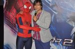 Vivek Oberoi meets Spiderman at PVR, Mumbai on 18th April 2014 (28)_535213a80b01b.JPG