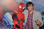 Vivek Oberoi meets Spiderman at PVR, Mumbai on 18th April 2014 (57)_53523bc5ab273.JPG