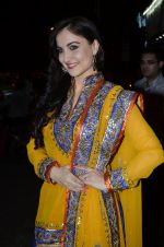 Elli Avram at The Big Door Trunk show in Pali Hill, Mumbai on 18th April 2014 (21)_53533d394fca4.JPG