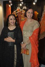 Ila Arun, Ishita Arun at Mayur Girotra store opening in Bandra, Mumbai on 18th April 2014 (107)_53534d6c4019e.JPG