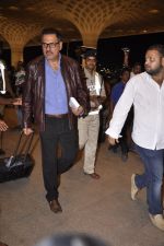 Boman Irani at IIFA Day 3 departures in Mumbai on 23rd April 2014 (14)_53587d926d569.JPG
