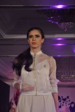 Sucheta Sharma at SNDT_s Chrysallis Fashion Show in Mumbai on 25th April 2014 (50)_535b500f54dee.JPG