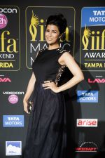 Nimrat Kaur at IIFA Magic of the Movies Green Carpet in Mid Florida Credit Union Amphitheater on 25th April 2014 (1)_535cb49054e80.jpg