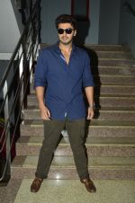 Arjun Kapoor at Special screening of 2 states for under priveledged children in Mumbai on 30th April 2014 (4)_5362326a4c2d8.JPG