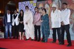 Amitabh Bachchan and Gulshan Grover at the First Look Launch of film Leader in Mumbai on 4th May 2014 (23)_53679586003b7.JPG