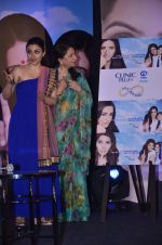 Soha Ali Khan and Sharmila Tagore at Clinic plus and Plan India launch their association to empower mothers and daughters in Marriott, Mumbai on 6th May 2014 (35)_5369b6bd817a1.JPG