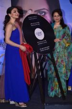 Soha Ali Khan and Sharmila Tagore at Clinic plus and Plan India launch their association to empower mothers and daughters in Marriott, Mumbai on 6th May 2014 (40)_5369b6da1d384.JPG