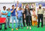 Himesh Reshammiya, Zoya Afroz and Team of movie Xpose at SGT University Campus in Gurgaon on 8th May 2014 (24)_536cb5cb96c4f.jpg