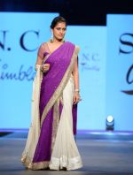 walks for Shaina NC at Pidilite CPAA Show in NSCI, Mumbai on 11th May 2014 (51)_5370b41eee9a9.JPG