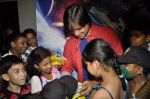 Vivek Oberoi at Spiderman screening for kids with cancer in NFDC, Mumbai on 12th May 2014 (1)_53717c019f7de.JPG