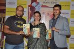 vishal dadlani at the launch of Pratima Kapur_s Tapestry Book in Mumbai on 15th May 2014 (18)_53757dba157d2.JPG