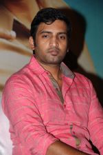 at Vallavanukku Pullum Ayutham Success meet on 21st May 2014 (32)_537d7220cc7a0.jpg