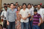 Akkineni Nagarjuna Family at sai baba Temple on 22nd May 2014 (30)_537ef3ce98b60.jpg