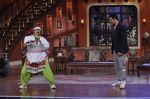 Akshay Kumar on the sets of Comedy Nights with Kapil in Mumbai on 23rd May 2014 (52)_5380853a50830.JPG