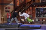 Akshay Kumar on the sets of Comedy Nights with Kapil in Mumbai on 23rd May 2014 (66)_5380854180641.JPG