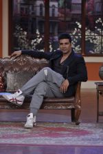 Akshay Kumar on the sets of Comedy Nights with Kapil in Mumbai on 23rd May 2014 (96)_5380854d03860.JPG