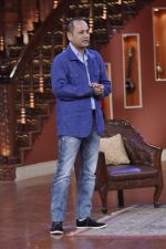 Vipul Shah on the sets of Comedy Nights with Kapil in Mumbai on 23rd May 2014 (5)_5380859731328.JPG