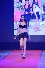at Pefect Miss Mumbai beauty contest in St Andrews, Mumbai on 24th May 2014 (60)_5381c311d1ce9.JPG