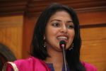 Amala paul  (11)_538587690ebc7.jpg