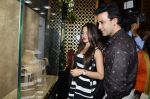 Aamir Ali and Sanjeeda Sheikh at Launch of Rosetta jewels in Mumbai on 30th May 2014 (20)_53894b31bcd20.JPG