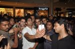 Vijender Singh with Fugly team visits Viviana Mall in Thane on 1st June 2014 (270)_538bf0e6c39a2.JPG