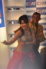 Chitrangada Singh performs at Ceat Cricket rating awards in Trident, Mumbai on 2nd June 2014 (29)_538d89f0987df.JPG